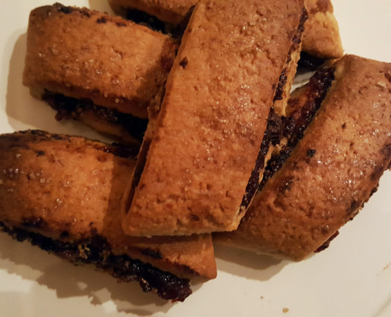 ricette farine petra, ministrudel di cotognata, ricetta della scuola di cucina Il Gusto del Tacco di Lecce, iniziativa A lezione di farina, frigo magazine e Molino Quaglia