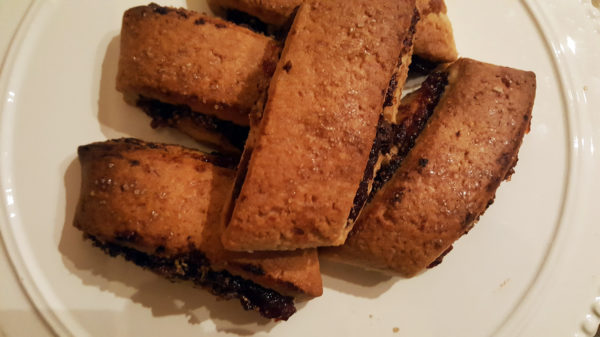 ricette farine petra, ministrudel di cotognata, ricetta della scuola di cucina Il Gusto del Tacco di Lecce, iniziativa A lezione di farina, frigo magazine e Molino Quaglia