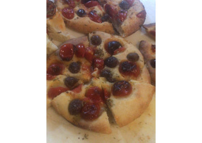 ricette farina Petra: pizza in teglia e focaccia, ricetta scuola di cucina Mind di Roma, iniziativa #alezionedifarina