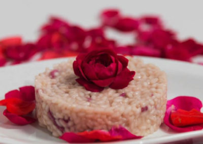 ricetta La Pila, risotto con petali di rosa, ricetta della scuola di cucina La Nostra Cucina di Milano, #alezionedirisoclassico
