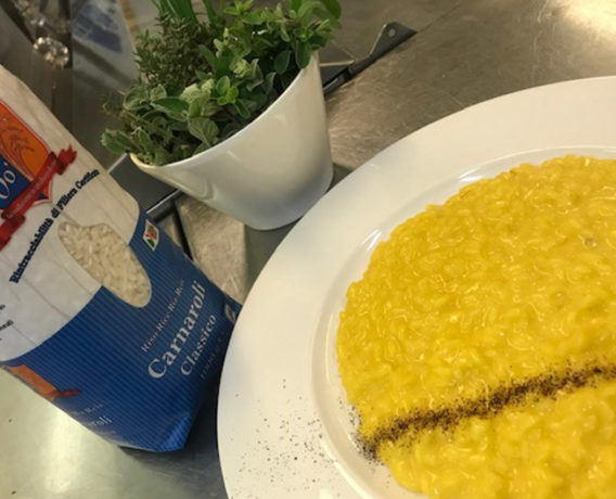 ricetta la pila, risotto zafferano liquirizia, ricetta della scuola di cucina I Cucinieri, #alezionedirisoclassico