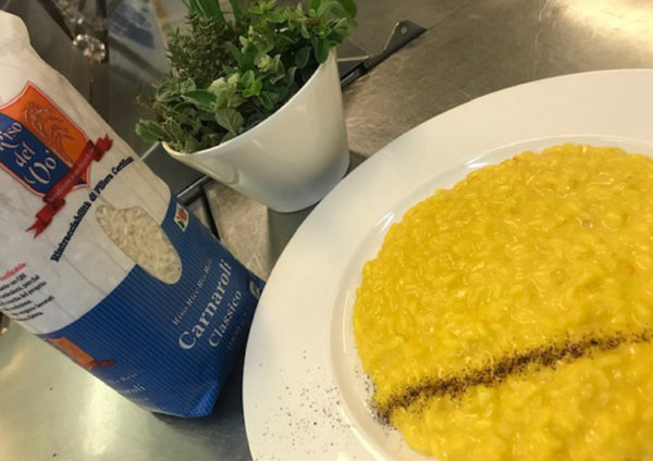 ricetta la pila, risotto zafferano liquirizia, ricetta della scuola di cucina I Cucinieri, #alezionedirisoclassico